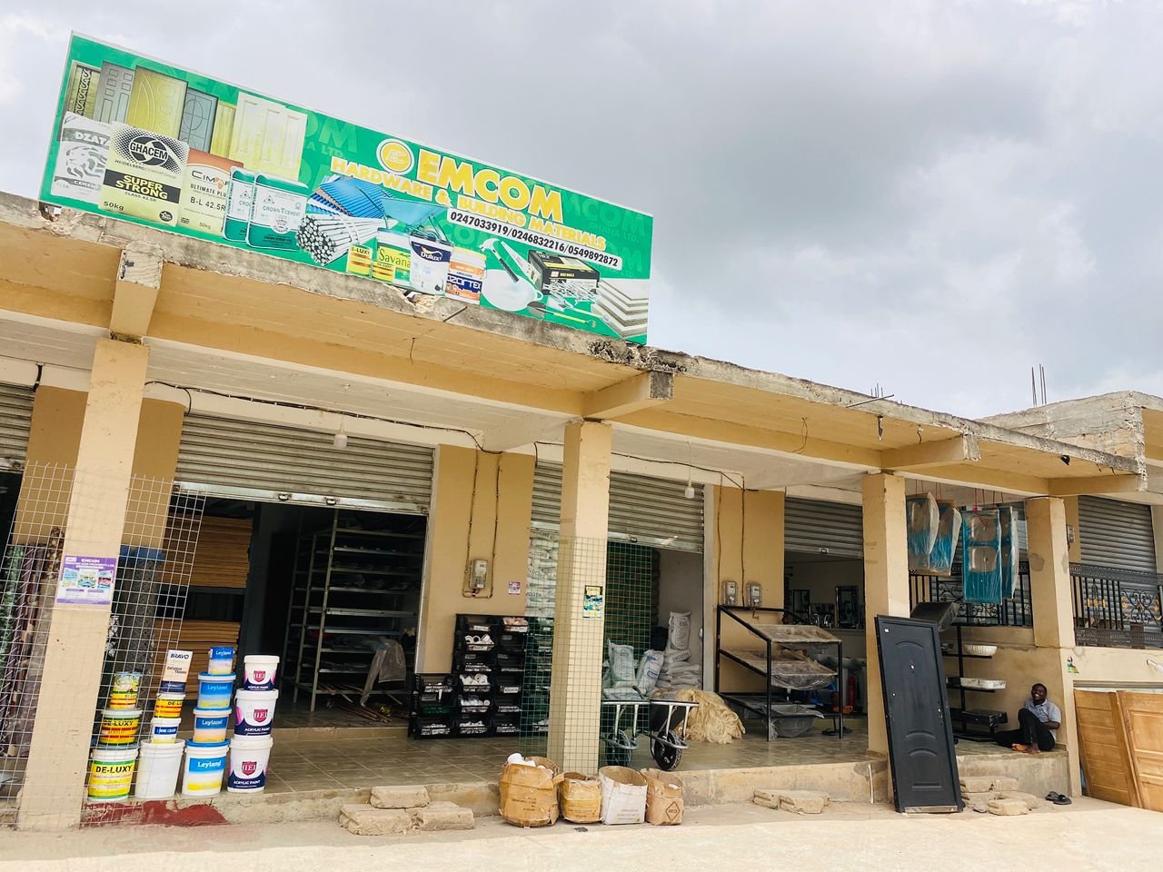 Emcom Essentials building materials